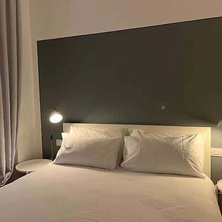 Appartement Bilocale Di Charme à Milan Extérieur photo