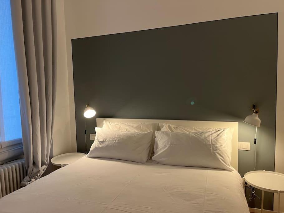 Appartement Bilocale Di Charme à Milan Extérieur photo