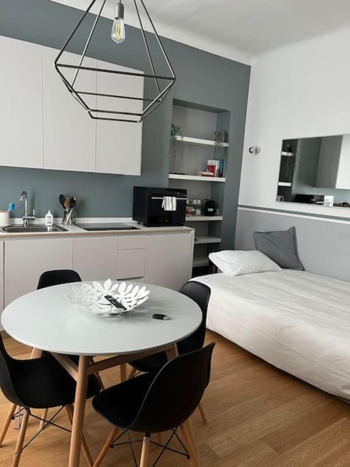 Appartement Bilocale Di Charme à Milan Extérieur photo