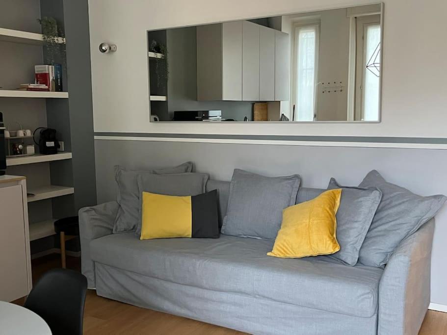 Appartement Bilocale Di Charme à Milan Extérieur photo